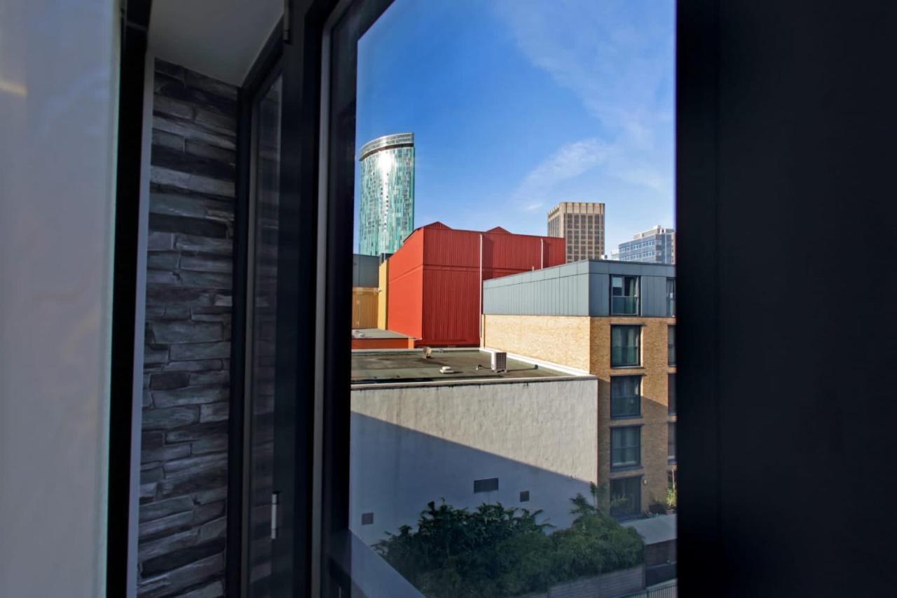Chicstay Moura Birmingham Bagian luar foto