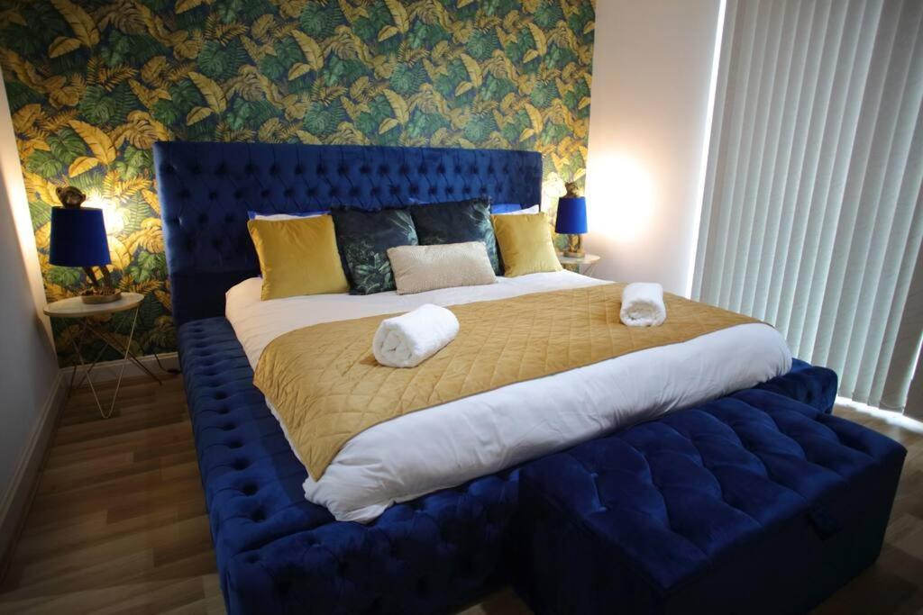 Chicstay Moura Birmingham Bagian luar foto